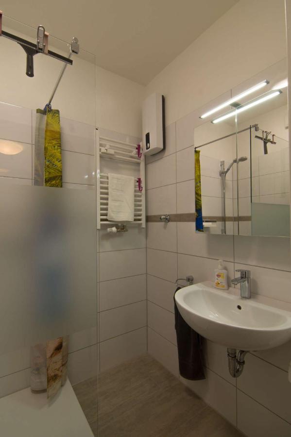 Ferienwohnung 'Zimmer Frei' Gelsenkirchen Luaran gambar